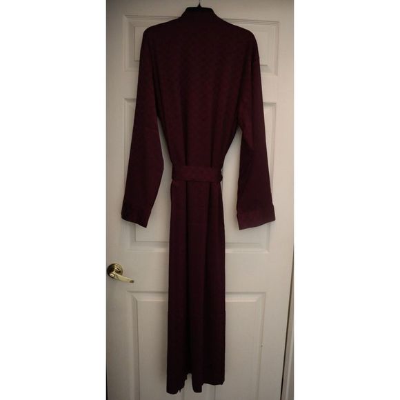 Savage X Fenty Men's Sz M Purple Logo Satin Ankle Grazing Long Robe $110+ - Picture 2 of 8